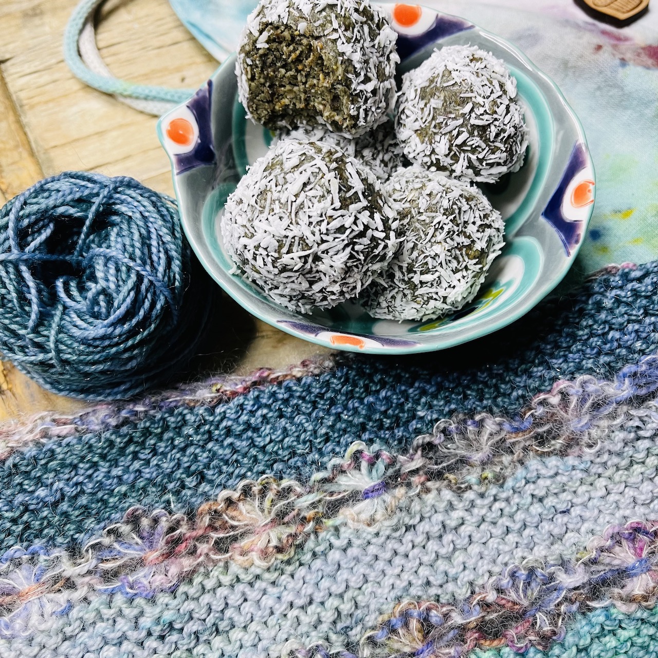 Pop at Nothing Yarn Kit – Pancake and Lulu Yarn