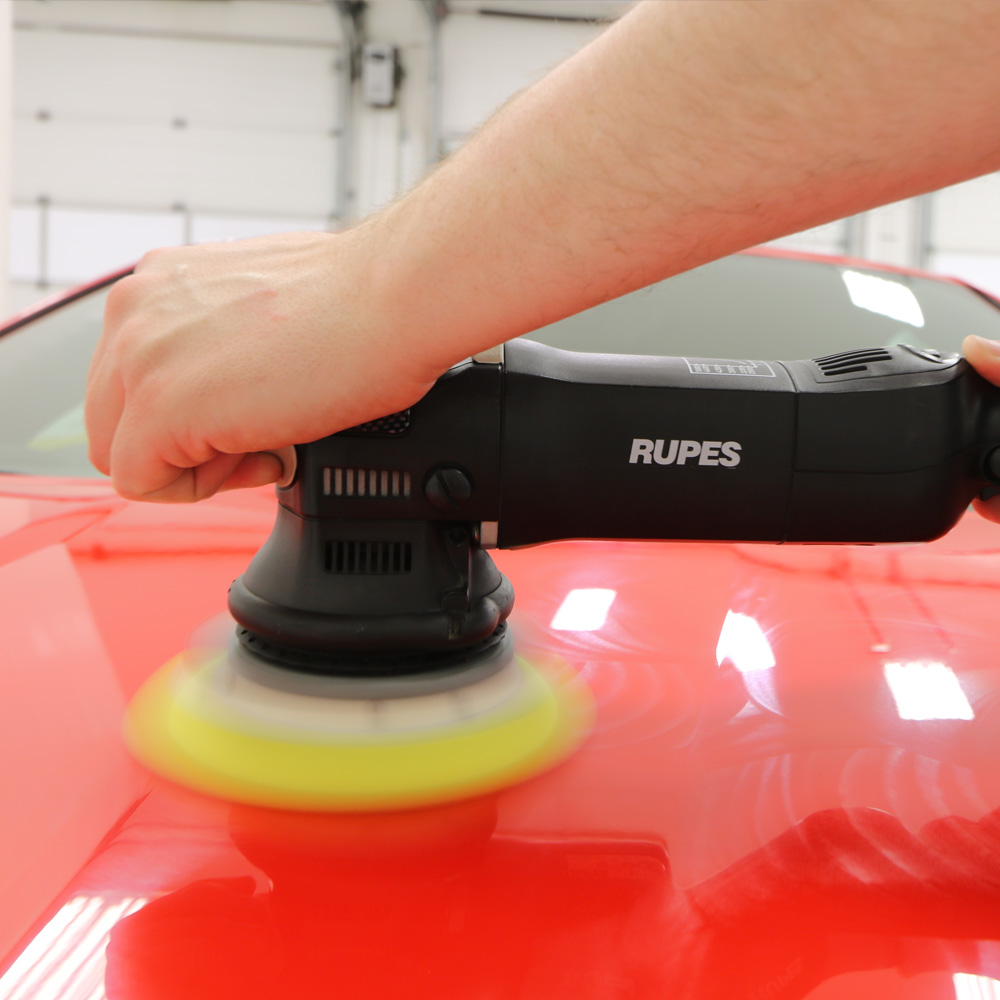 thumbnail image 2 of Genuine Rupes Polishing Detailing Apron – One Size Fits All – 9.Z868 2 of 5
