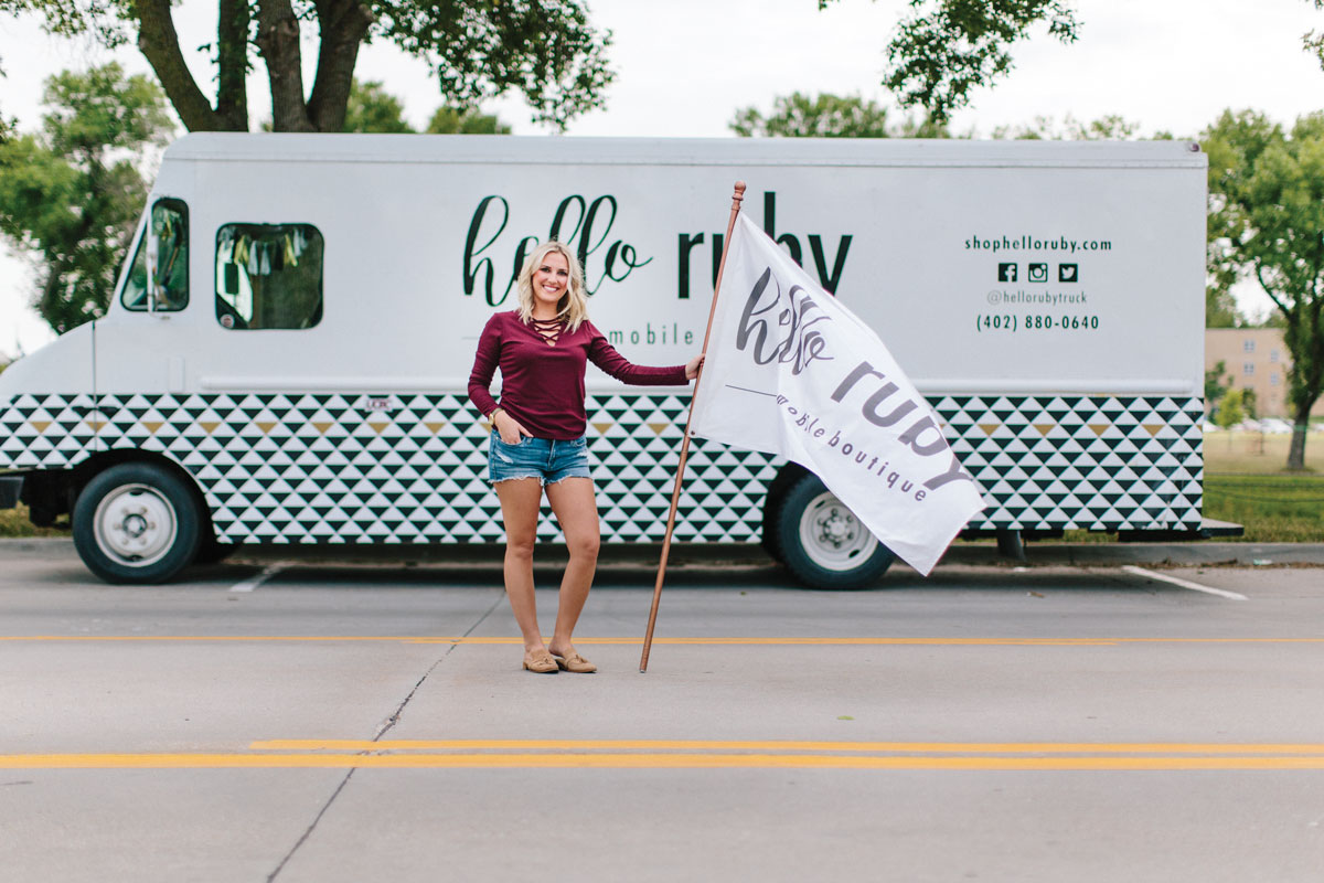 Mobile boutiques popping up in Iowa