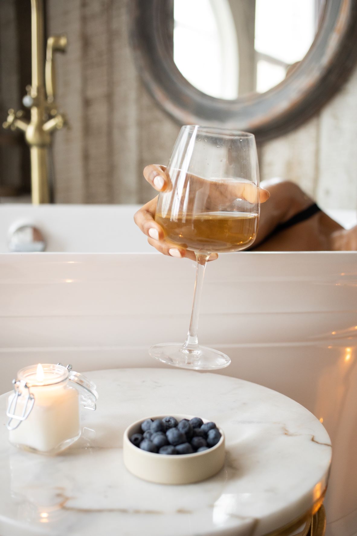 https://sleepeasycandlecompany.ca/collections/signature-candle-collection